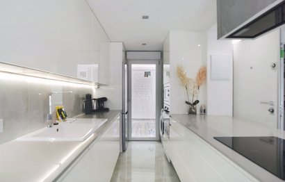 Reventa - Apartment - Middle Floor Apartment - Estepona - Estepona Centro