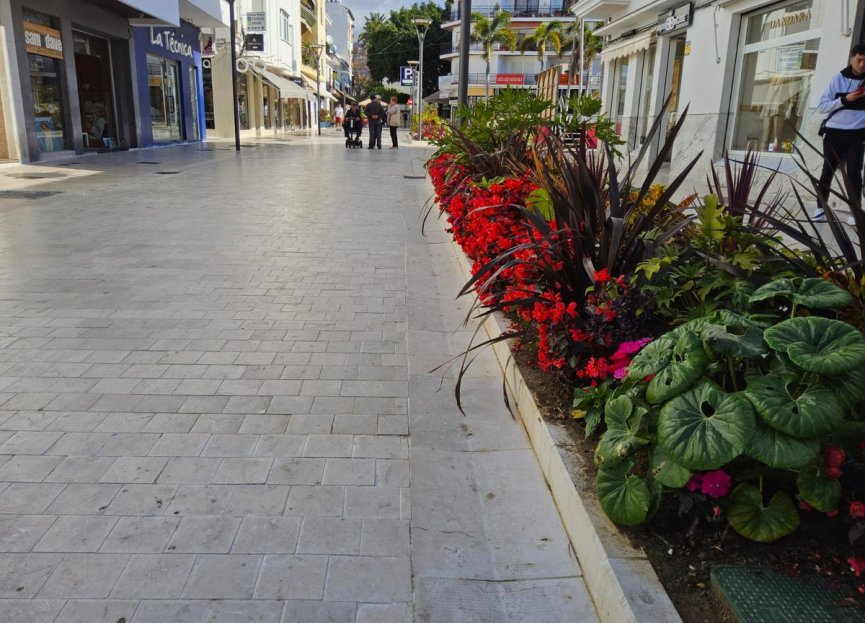 Reventa - Apartment - Middle Floor Apartment - Estepona - Estepona Centro