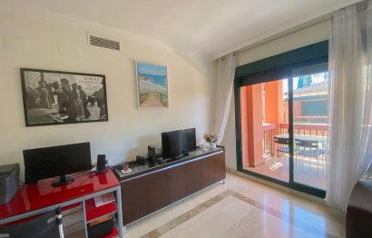 Resale - Apartment - Middle Floor Apartment - Marbella - Marbesa