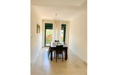 Resale - Apartment - Middle Floor Apartment - Marbella - Marbesa