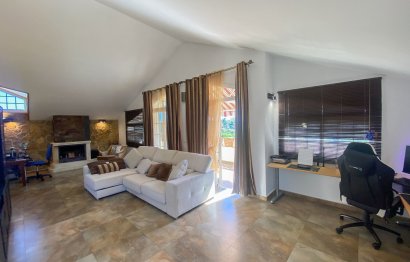 Resale - House - Detached Villa - Marbella - Guadalmina Alta