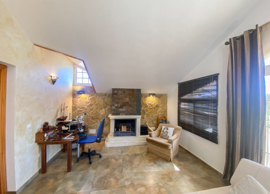 Resale - House - Detached Villa - Marbella - Guadalmina Alta