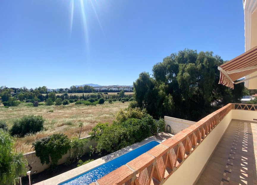 Resale - House - Detached Villa - Marbella - Guadalmina Alta