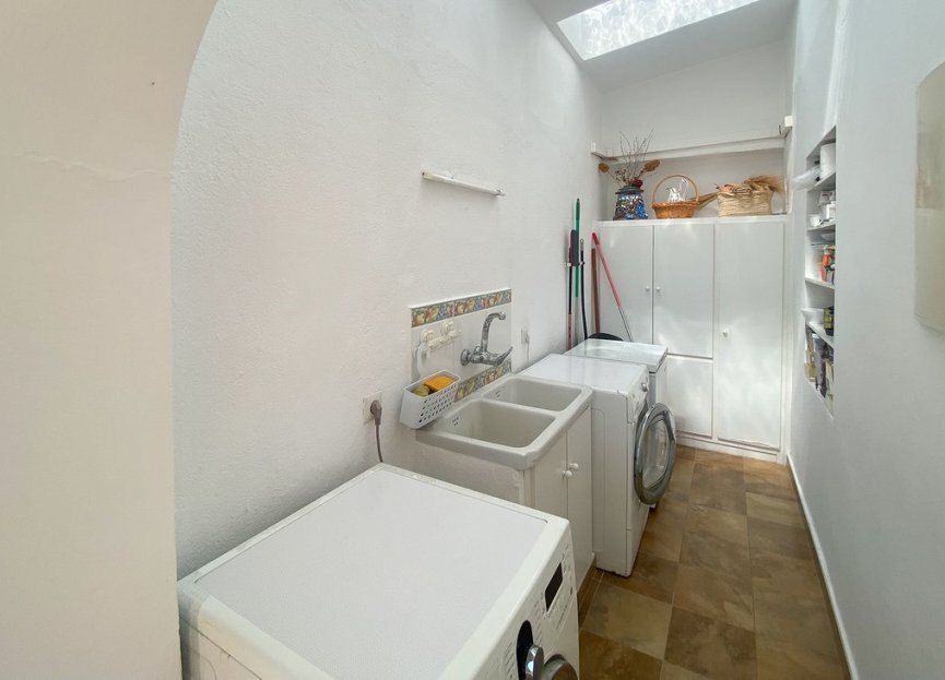 Resale - House - Detached Villa - Marbella - Guadalmina Alta