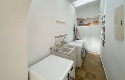 Resale - House - Detached Villa - Marbella - Guadalmina Alta