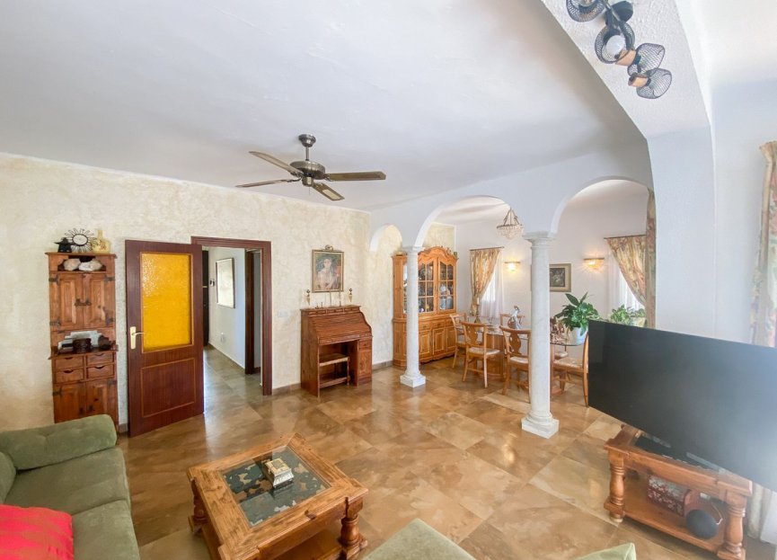 Resale - House - Detached Villa - Marbella - Guadalmina Alta