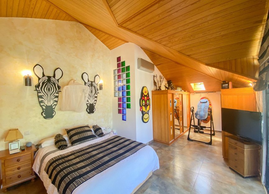 Resale - House - Detached Villa - Marbella - Guadalmina Alta