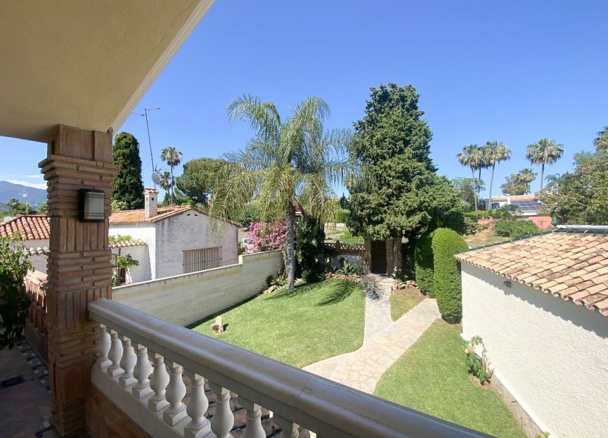 Resale - House - Detached Villa - Marbella - Guadalmina Alta