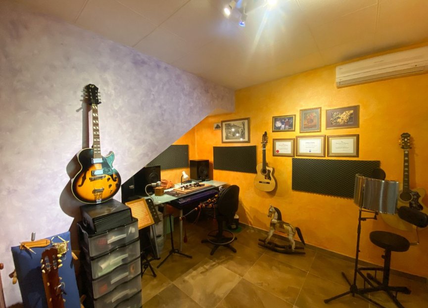 Resale - House - Detached Villa - Marbella - Guadalmina Alta