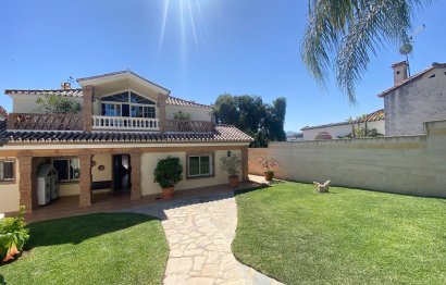 Resale - House - Detached Villa - Marbella - Guadalmina Alta