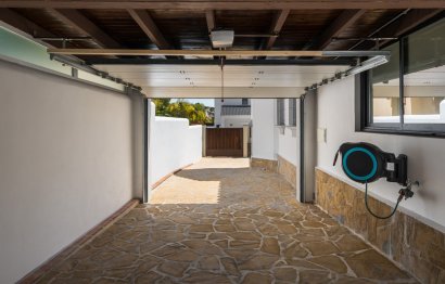 Reventa - House - Detached Villa - Marbella - Nueva Andalucia