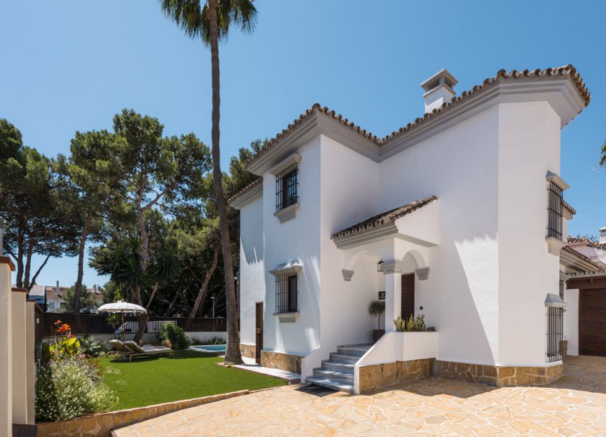Reventa - House - Detached Villa - Marbella - Nueva Andalucia