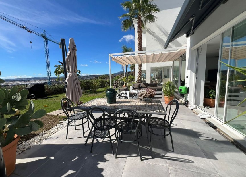 Resale - Ground floor apartment - Estepona - Estepona Centro