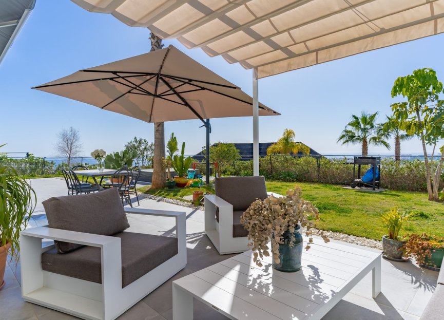 Resale - Ground floor apartment - Estepona - Estepona Centro