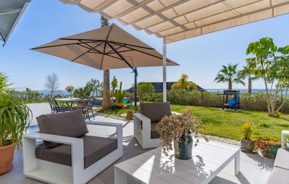 Resale - Ground floor apartment - Estepona - Estepona Centro