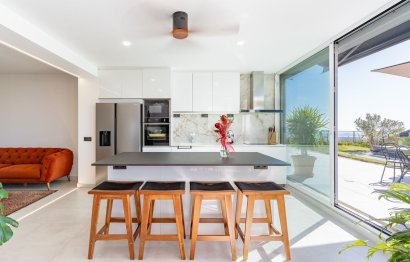 Resale - Ground floor apartment - Estepona - Estepona Centro