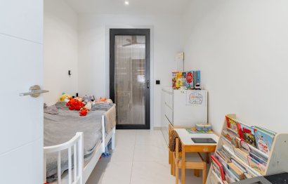 Resale - Ground floor apartment - Estepona - Estepona Centro