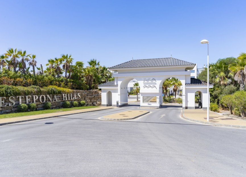 Resale - Ground floor apartment - Estepona - Estepona Centro