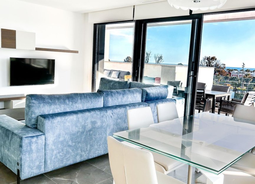 Resale - Apartment - Penthouse - Estepona - Estepona Centro