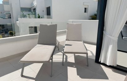 Resale - Apartment - Penthouse - Estepona - Estepona Centro