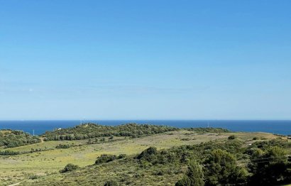 Resale - Apartment - Penthouse - Estepona - Estepona Centro