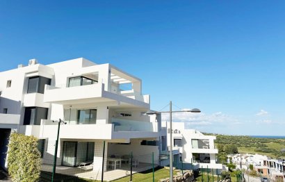 Resale - Apartment - Penthouse - Estepona - Estepona Centro