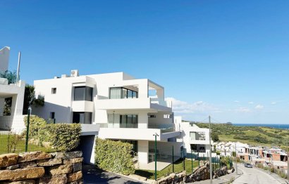 Resale - Apartment - Penthouse - Estepona - Estepona Centro