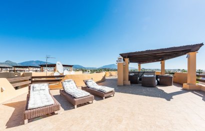 Resale - Apartment - Penthouse - Estepona - Costalita