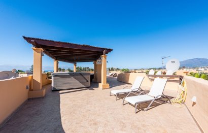 Resale - Apartment - Penthouse - Estepona - Costalita