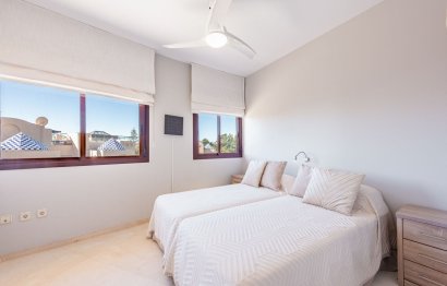 Resale - Apartment - Penthouse - Estepona - Costalita