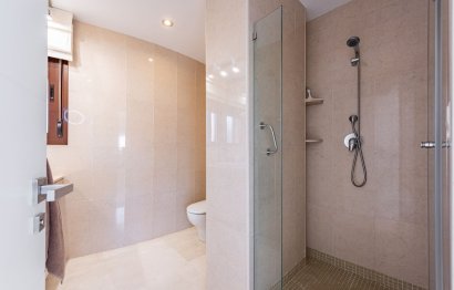 Resale - Apartment - Penthouse - Estepona - Costalita