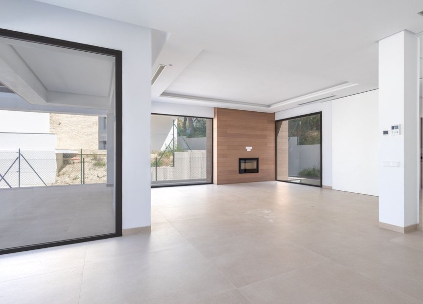 Resale - House - Detached Villa - Marbella - The Golden Mile