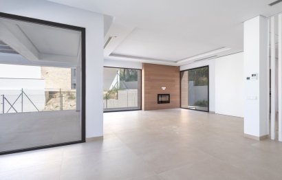 Resale - House - Detached Villa - Marbella - The Golden Mile