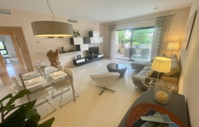 Resale - Apartment - Middle Floor Apartment - Benahavís - Benahavís Centro