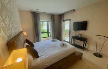 Resale - Apartment - Middle Floor Apartment - Benahavís - Benahavís Centro