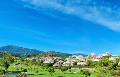 Resale - Apartment - Middle Floor Apartment - Benahavís - Benahavís Centro