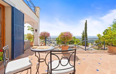 Reventa - House - Detached Villa - Benahavís - Benahavís Centro