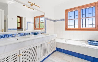 Reventa - House - Detached Villa - Benahavís - Benahavís Centro