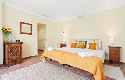 Reventa - House - Detached Villa - Benahavís - Benahavís Centro