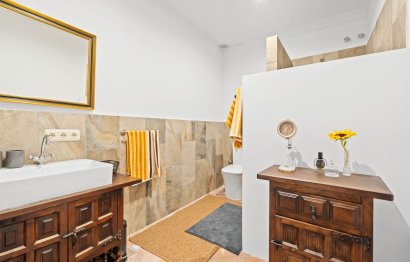 Reventa - House - Detached Villa - Benahavís - Benahavís Centro