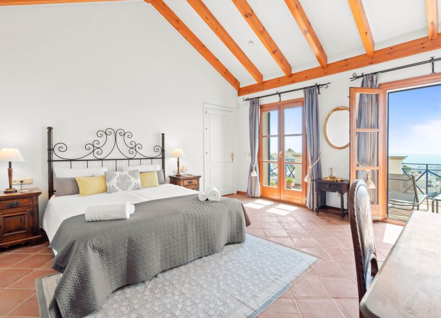 Reventa - House - Detached Villa - Benahavís - Benahavís Centro