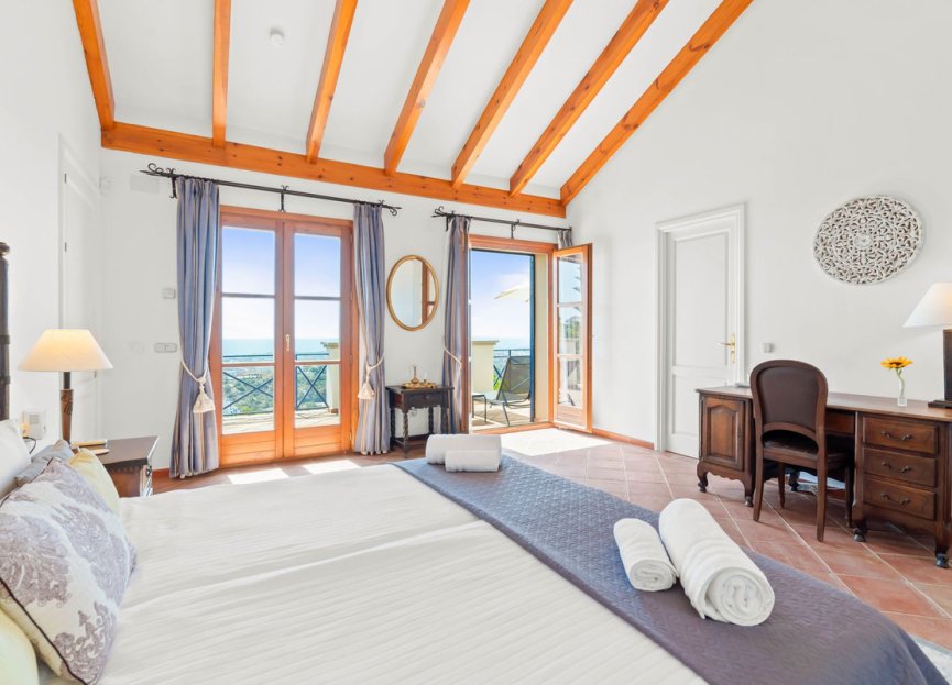 Reventa - House - Detached Villa - Benahavís - Benahavís Centro