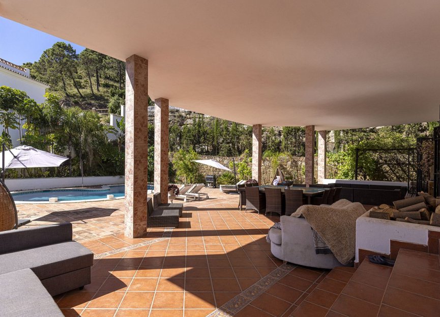 Resale - House - Detached Villa - Benahavís - Benahavís Centro