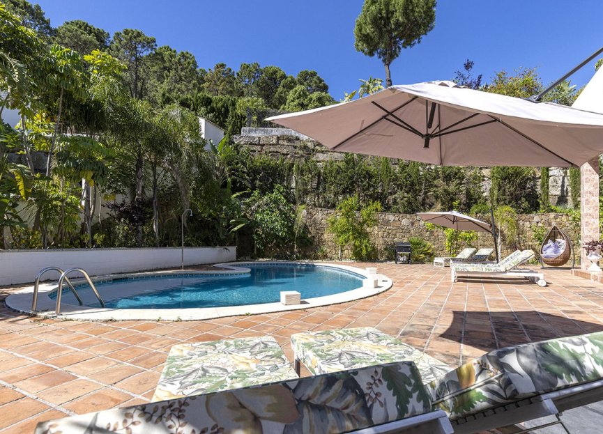 Resale - House - Detached Villa - Benahavís - Benahavís Centro