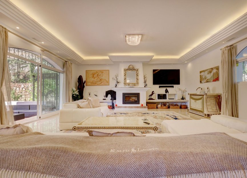 Resale - House - Detached Villa - Benahavís - Benahavís Centro