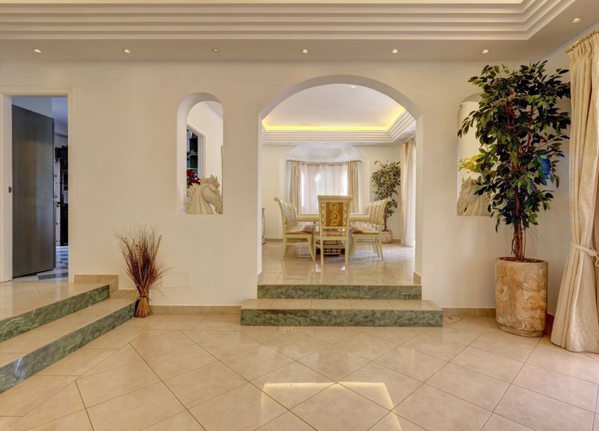 Resale - House - Detached Villa - Benahavís - Benahavís Centro