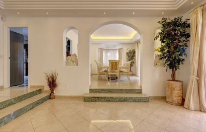 Resale - House - Detached Villa - Benahavís - Benahavís Centro