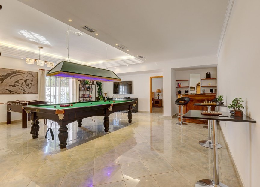 Resale - House - Detached Villa - Benahavís - Benahavís Centro