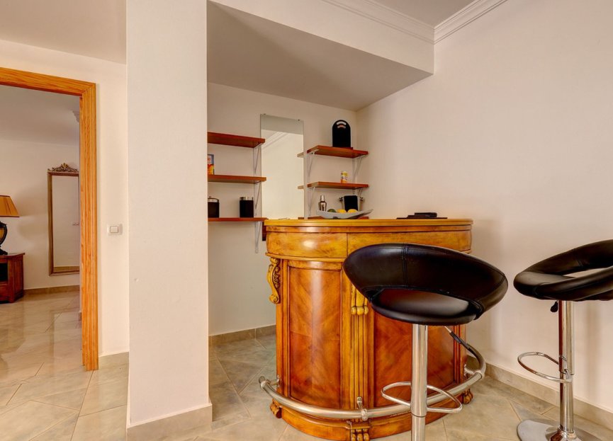 Resale - House - Detached Villa - Benahavís - Benahavís Centro