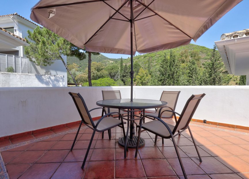 Resale - House - Detached Villa - Benahavís - Benahavís Centro